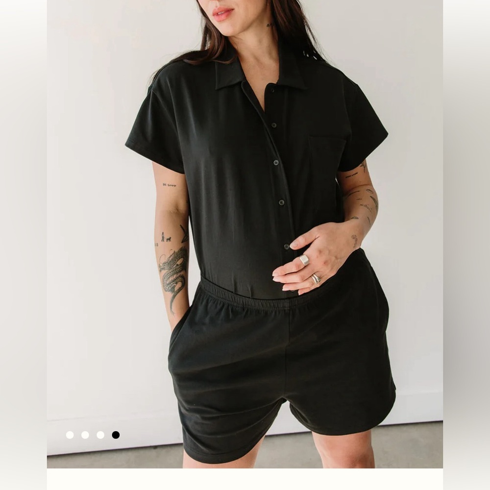 Storq Cabana Maternity Shorts - size medium- black